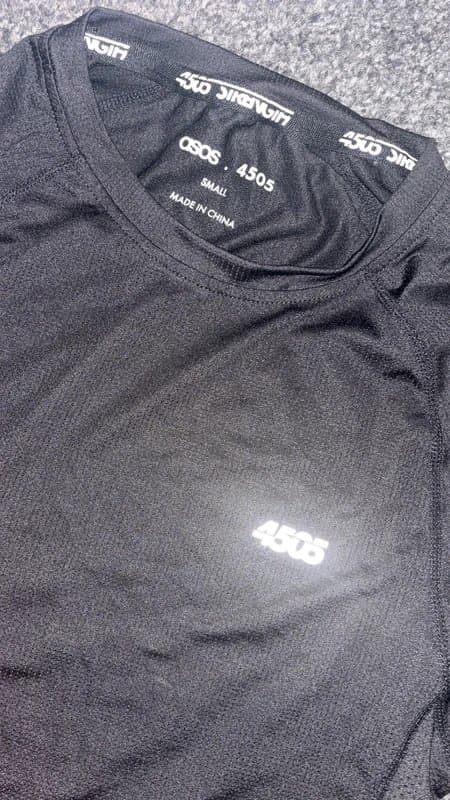 ASOS ASOS 4505 Icon muscle fit training long sleeve t-shirt with quick dry in black. £8+