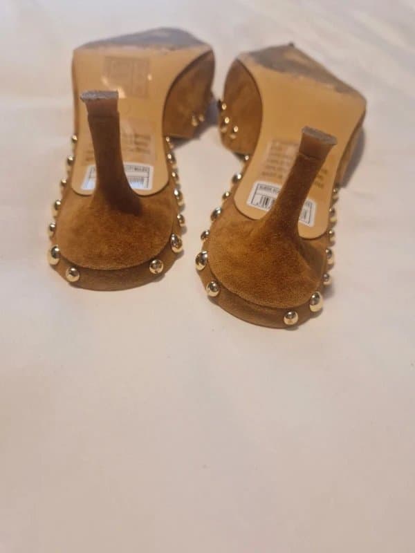 Never Fully Dressed Never fully dressed real suede  kitten heel shoes !
