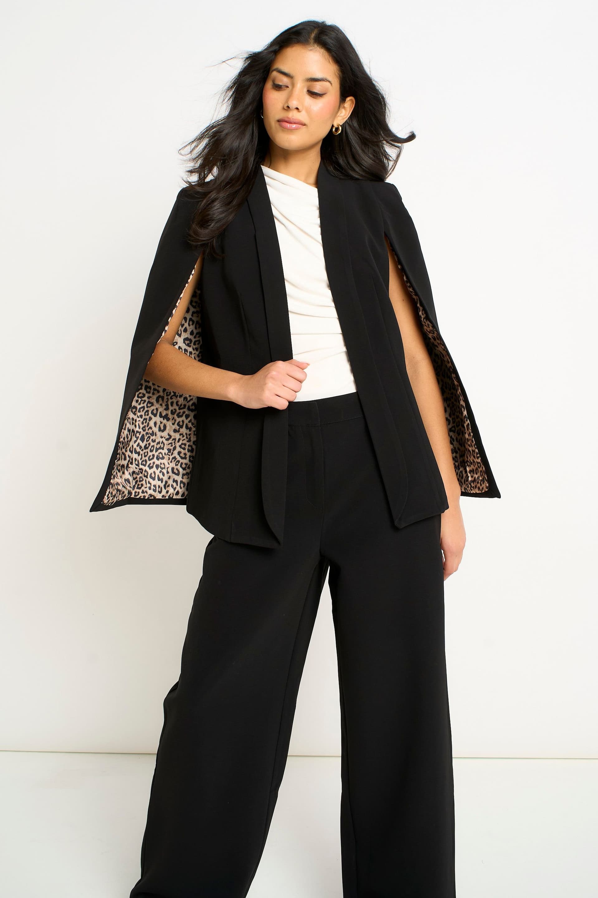 Gini London Gini London Women's Black Contrast Animal Lining Tailoring Cape Blazer