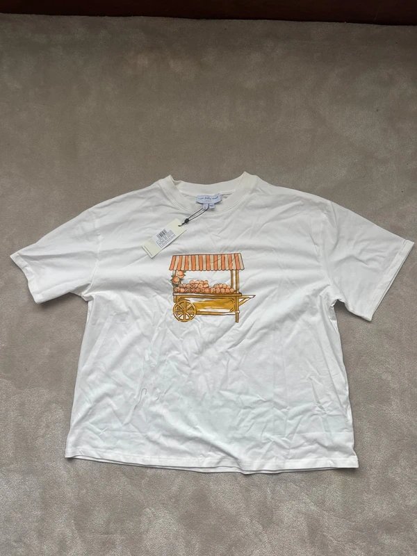 Never Fully Dressed Never fully dressed graphic T-shirt with orange - 1