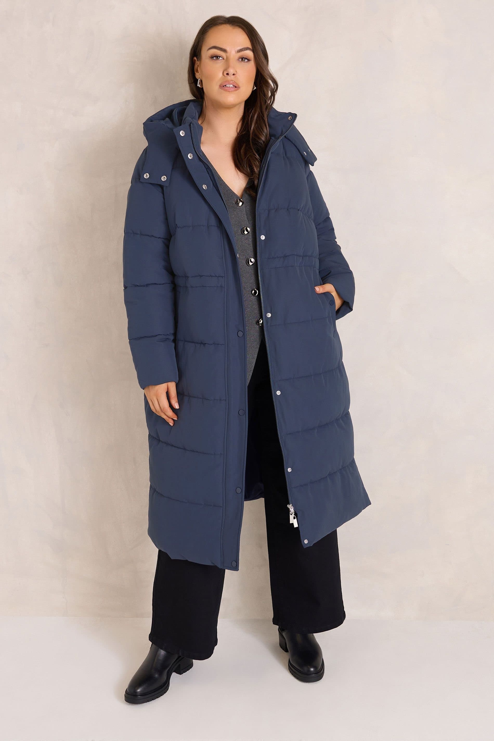 Evans Evans Women's Puffer Coat in Mid Navy