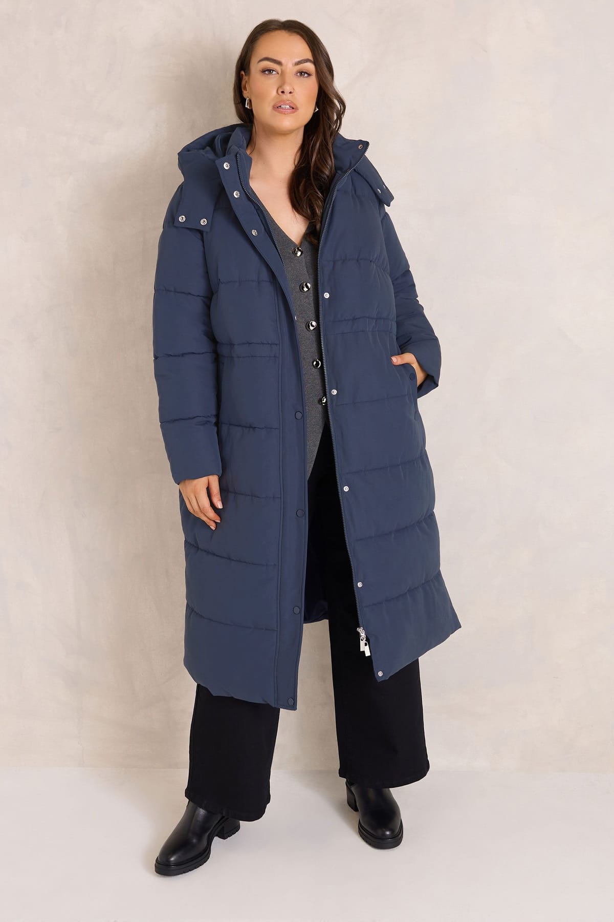 Evans Evans Women's Puffer Coat in Mid Navy - 1