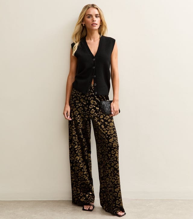 New Look Women's Petite Black Animal Print Stretch Velvet Trousers New Look - 3