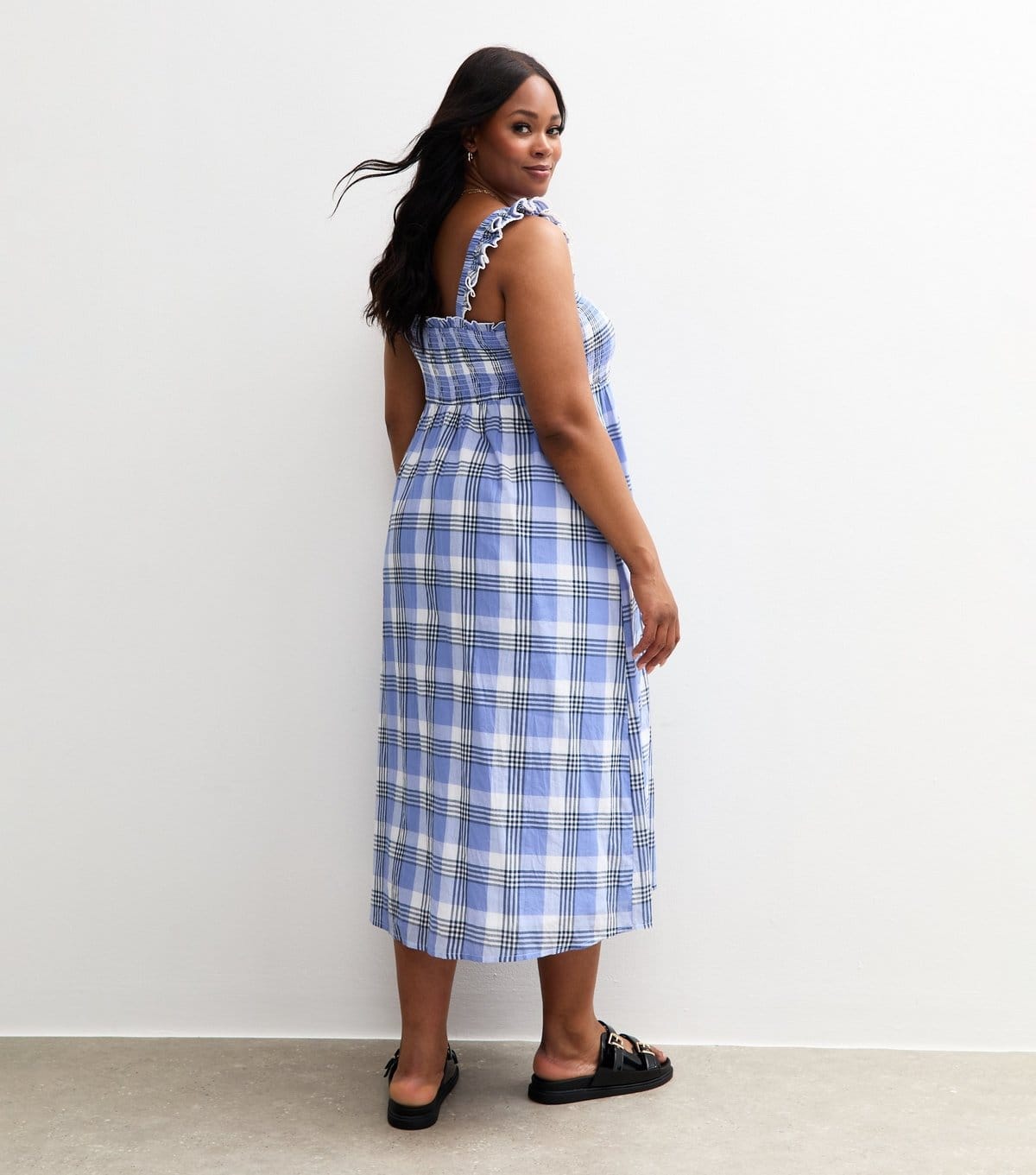 New Look Women's Plus Size Blue Check Shirred Frill Sleeve Midi Dress Curves New Look - 4