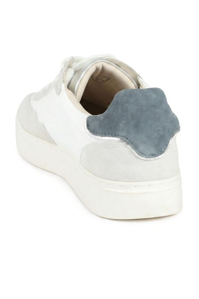 Jones Bootmaker Jones Bootmaker Women's Blanca Leather Lace Up Gum Sole Trainers in White - 3