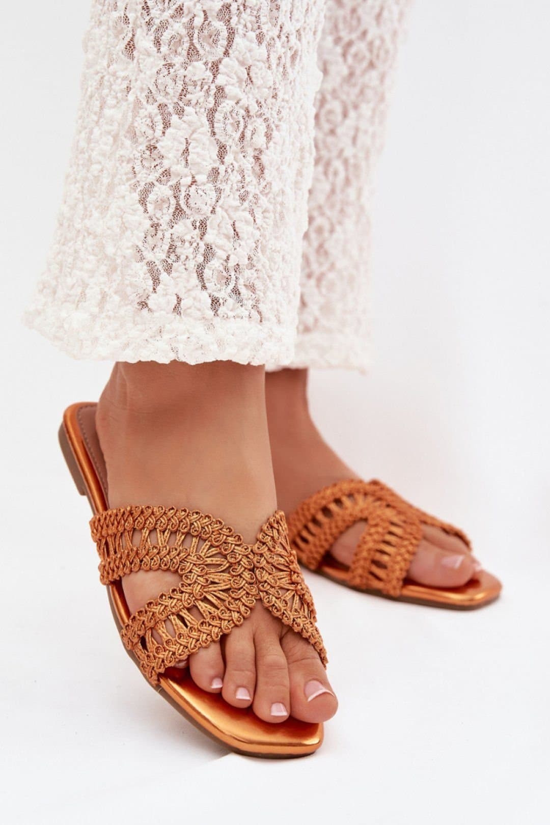 Love Lace Love Lace Women's Orange Flip Flops With Comfort Footbed