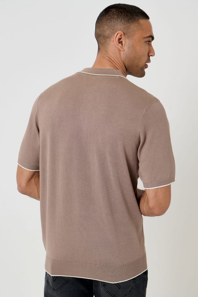 Threadbare Threadbare Men's Knitted Quarter Zip Polo With Contrast Tipping in Taupe - 2