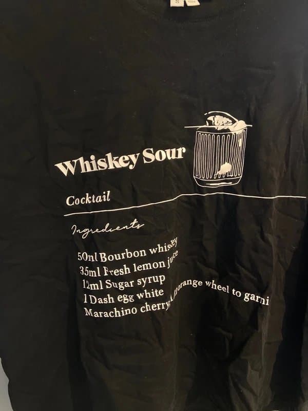 Never Fully Dressed Never fully dressed Whiskey top UKS