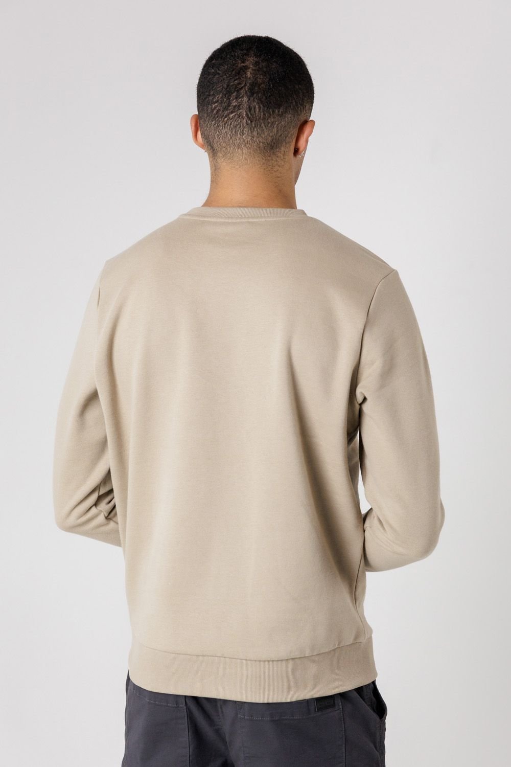 Tokyo Laundry Tokyo Laundry Men's Essential Brushed Fleece Crew Sweatshirt in Beige - 2