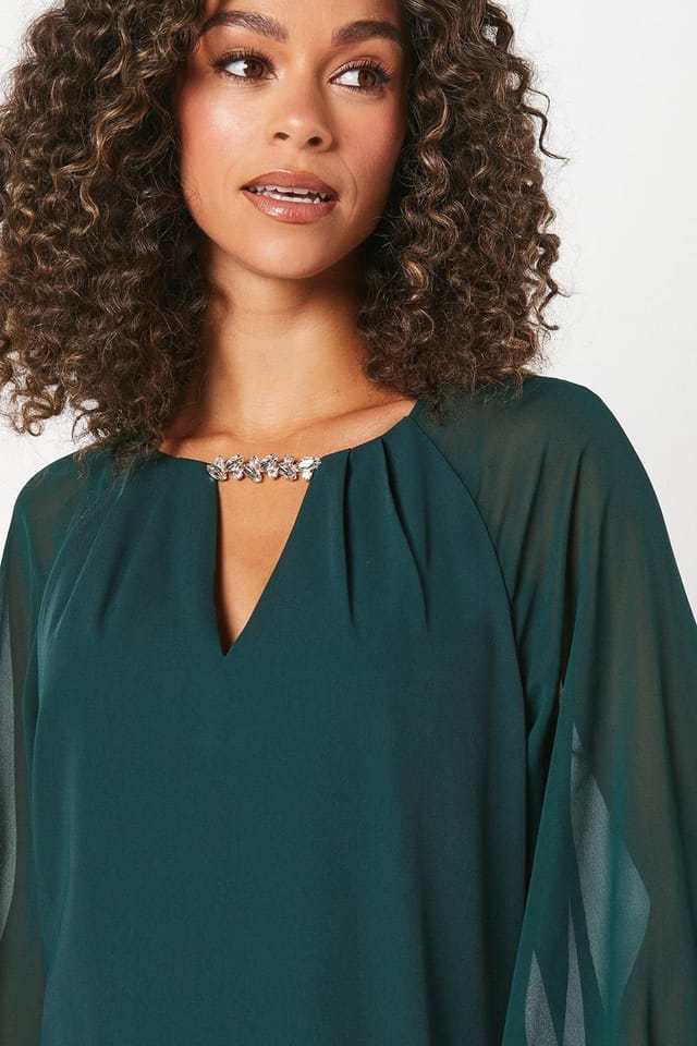 Wallis Wallis Women's Occasion Embellished Sequin Chiffon Sleeve Shift Dress in Green - 2