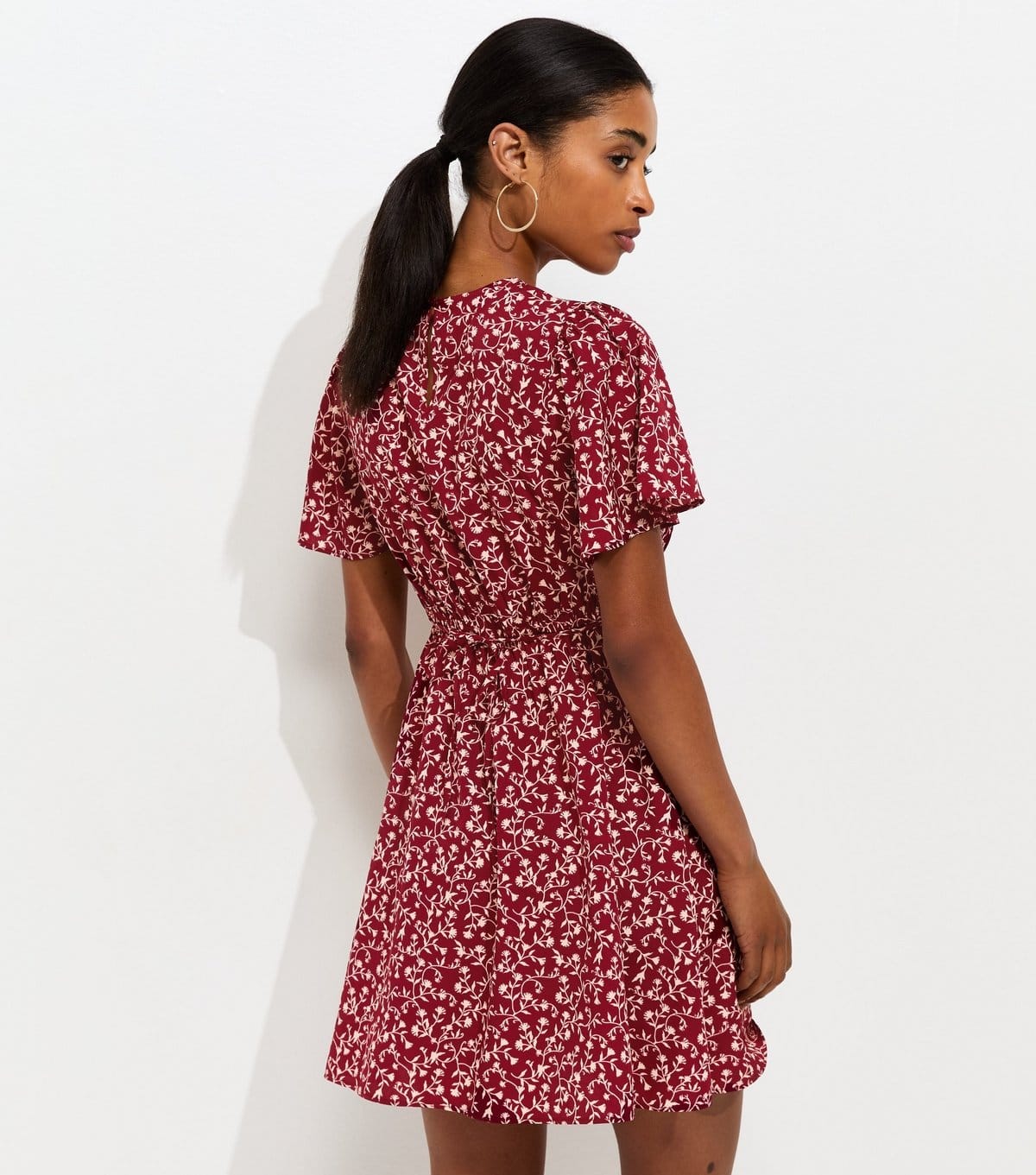 New Look Women's Pink Floral Print Crepe Flutter Sleeve Mini Dress New Look - 4