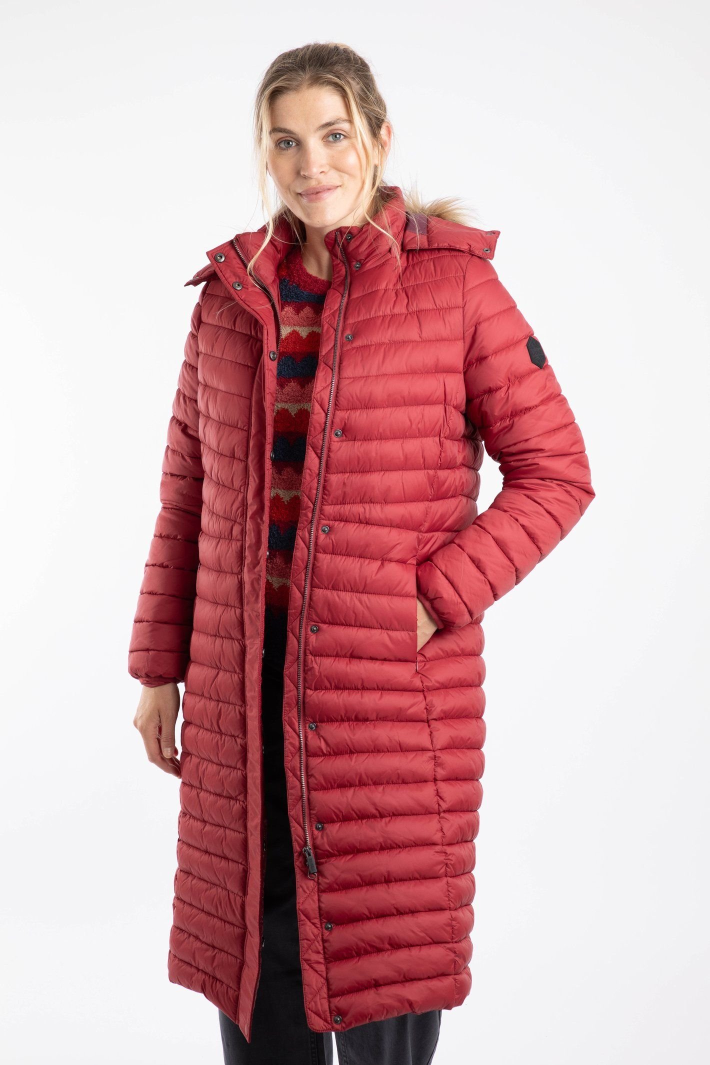 Weird Fish Weird Fish Women's Kempley Lightweight Padded Mid-Line Hooded Jacket in Red - 2