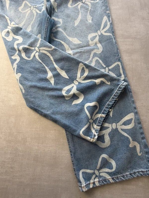 PrettyLittleThing PrettyLittleThing Bow Print Wide Leg Jeans UK 14 Blue Coquette Y2K