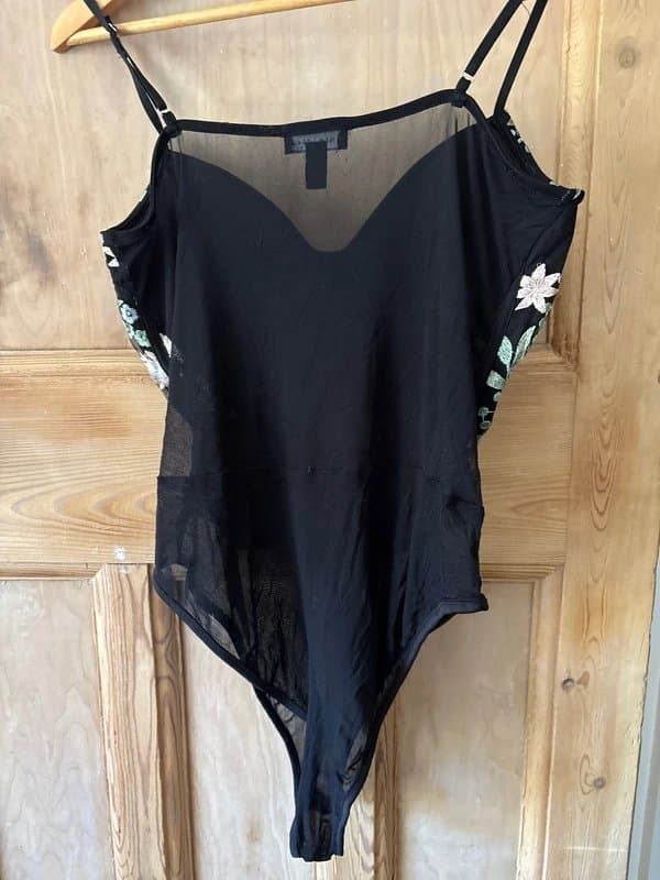 New Look New look embroidered body suit size 18