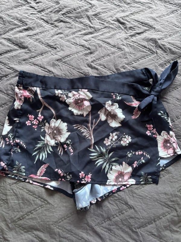 New Look 3 piece pyjamas set