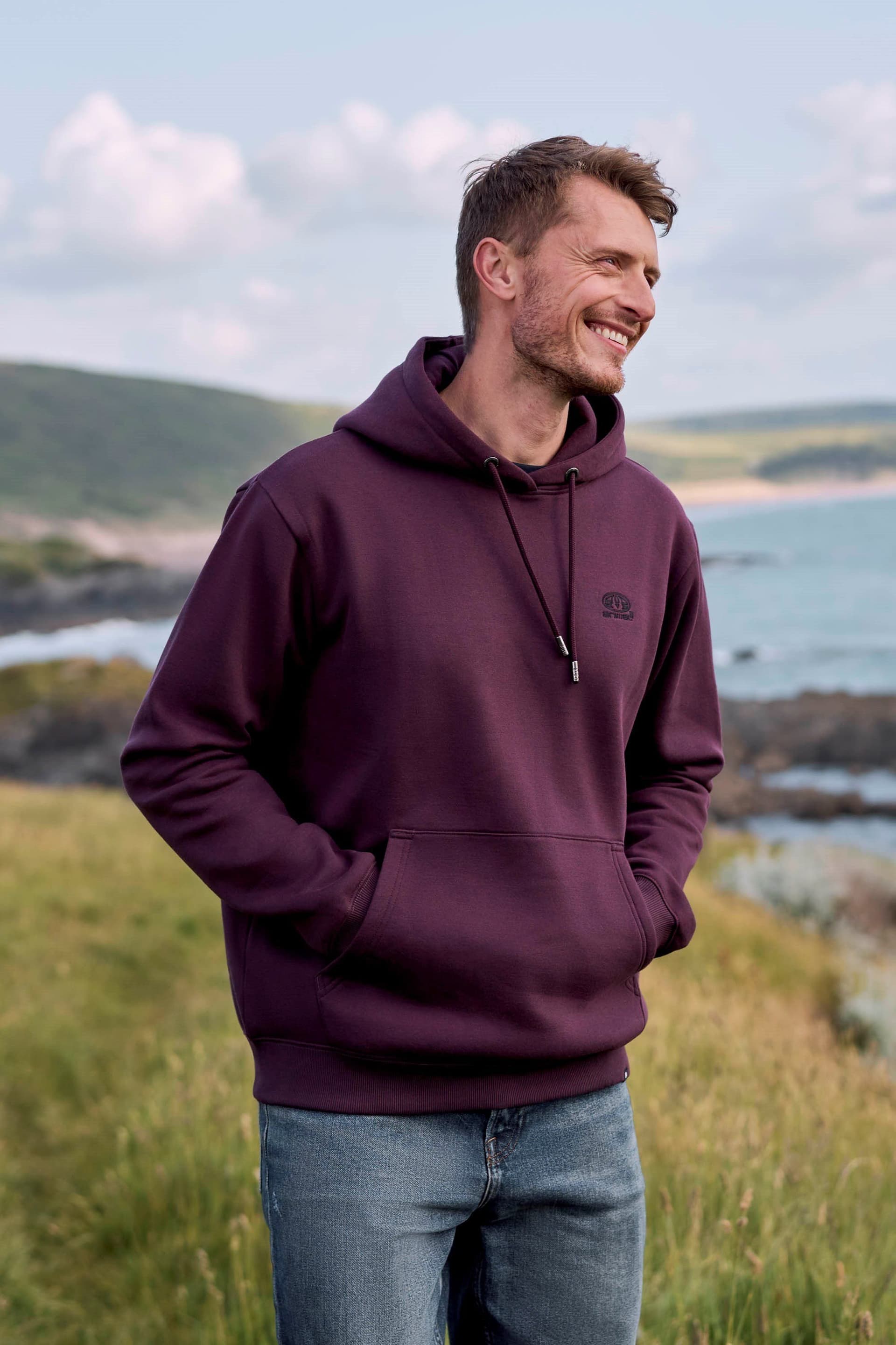 Animal Animal Men's 'Nick' Heavyweight Kangaroo Pocket Elastic Hem Cotton Snug Fit Hoodie in Burgundy