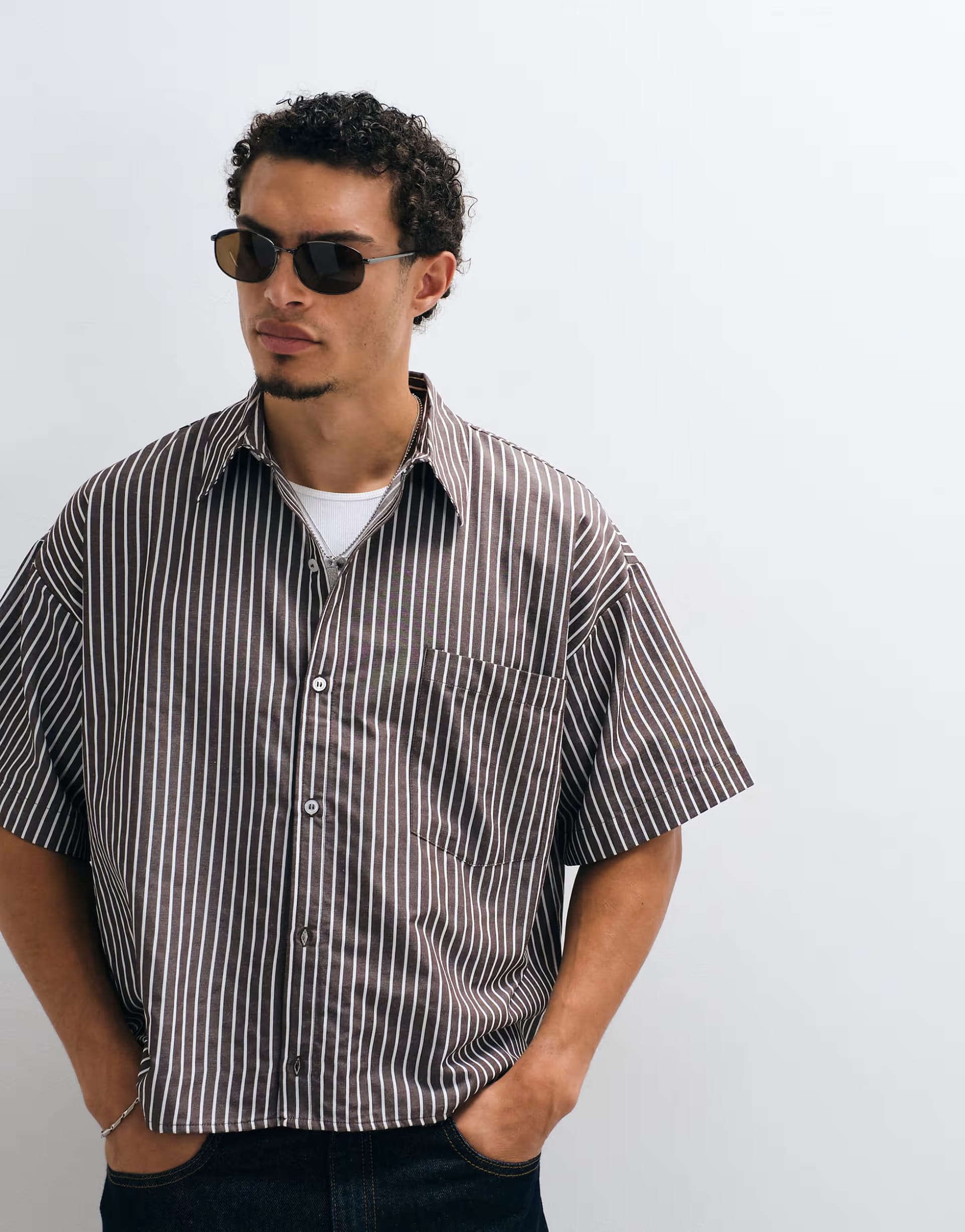 brown stripe