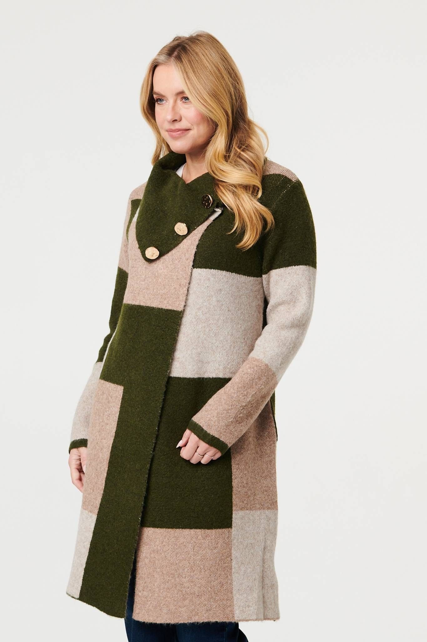 Izabel London Izabel London Women's Colour Block Textured Longline Coatigan in Green - 4