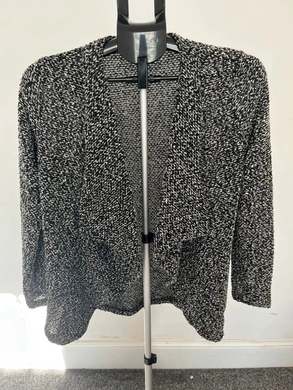 Billie & Blossom Billie & Blossom Textured Open Cardigan – Size 12