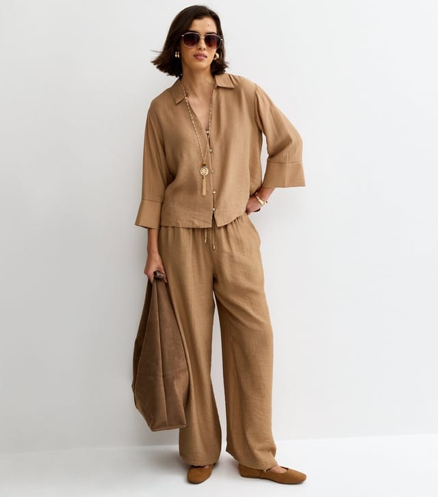 New Look Women's Camel Crinkled Cropped Sleeve Shirt New Look - 2