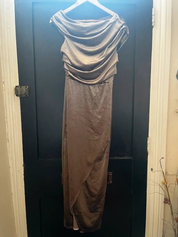 River Island River island midi spli leg dress size small