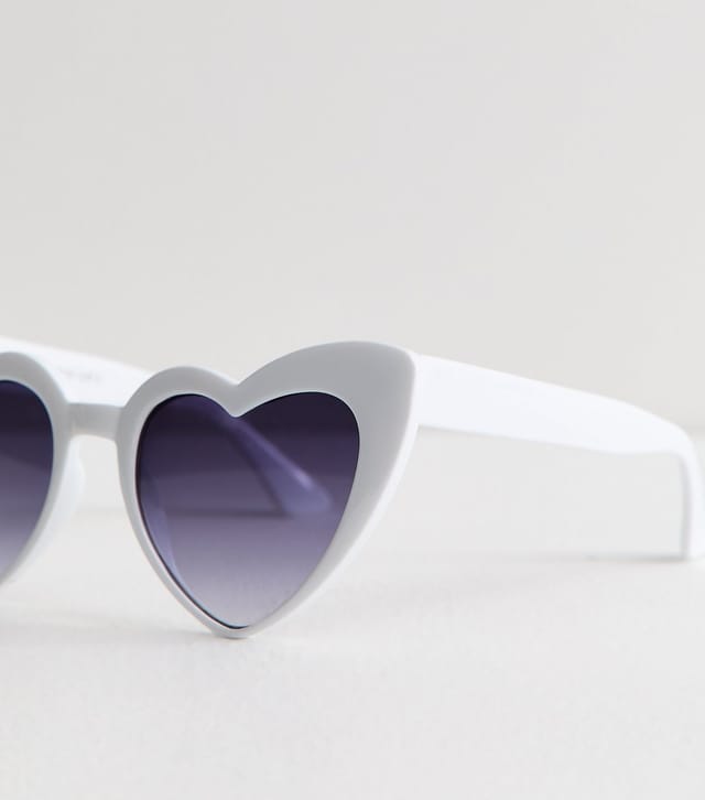 New Look White Heart Shaped Sunglasses New Look - 3