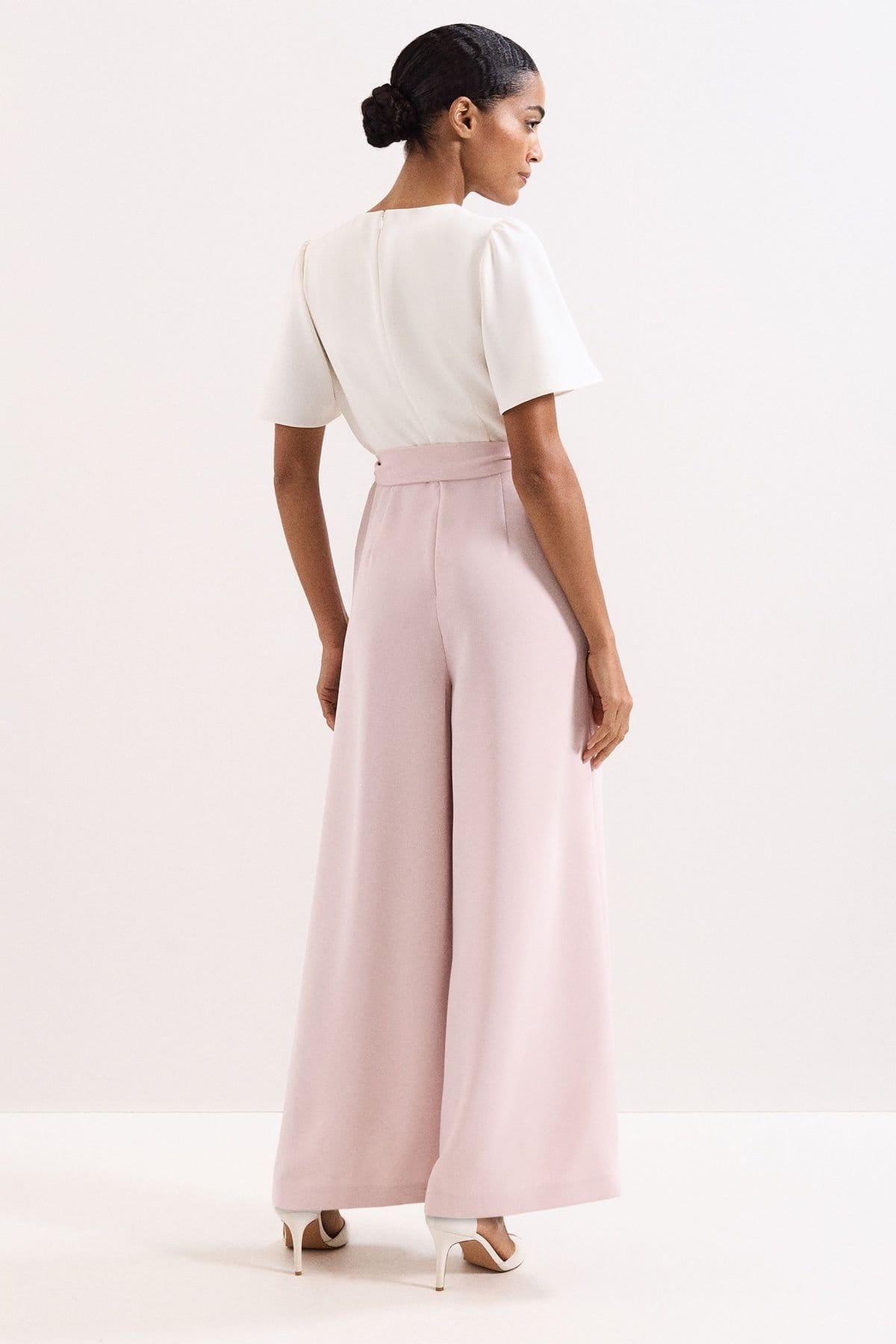 Phase Eight Phase Eight Women's Petite Kallie Jumpsuit in Pale Pink - 4