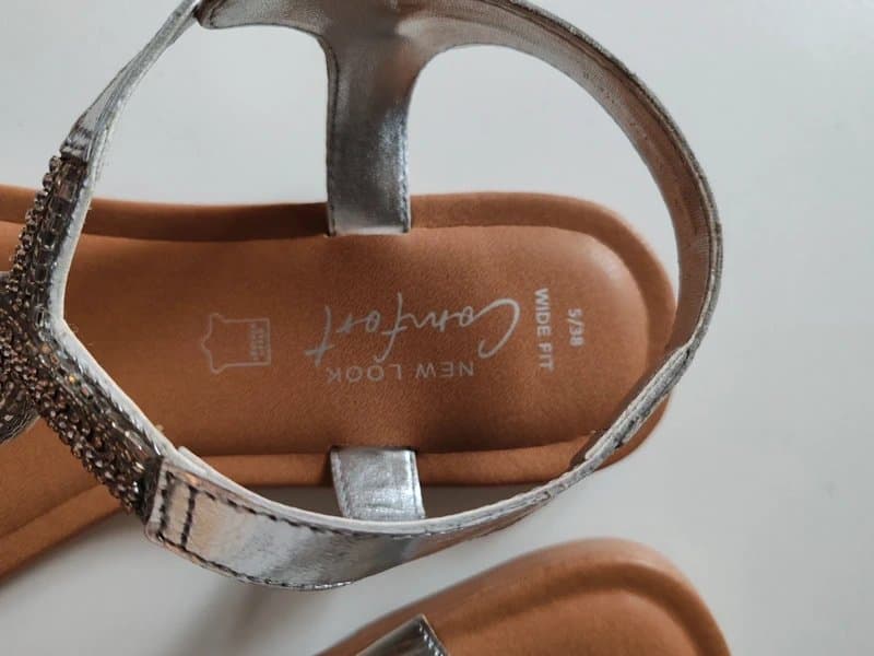 New Look New Look size 5 wide fit sandles brand new
