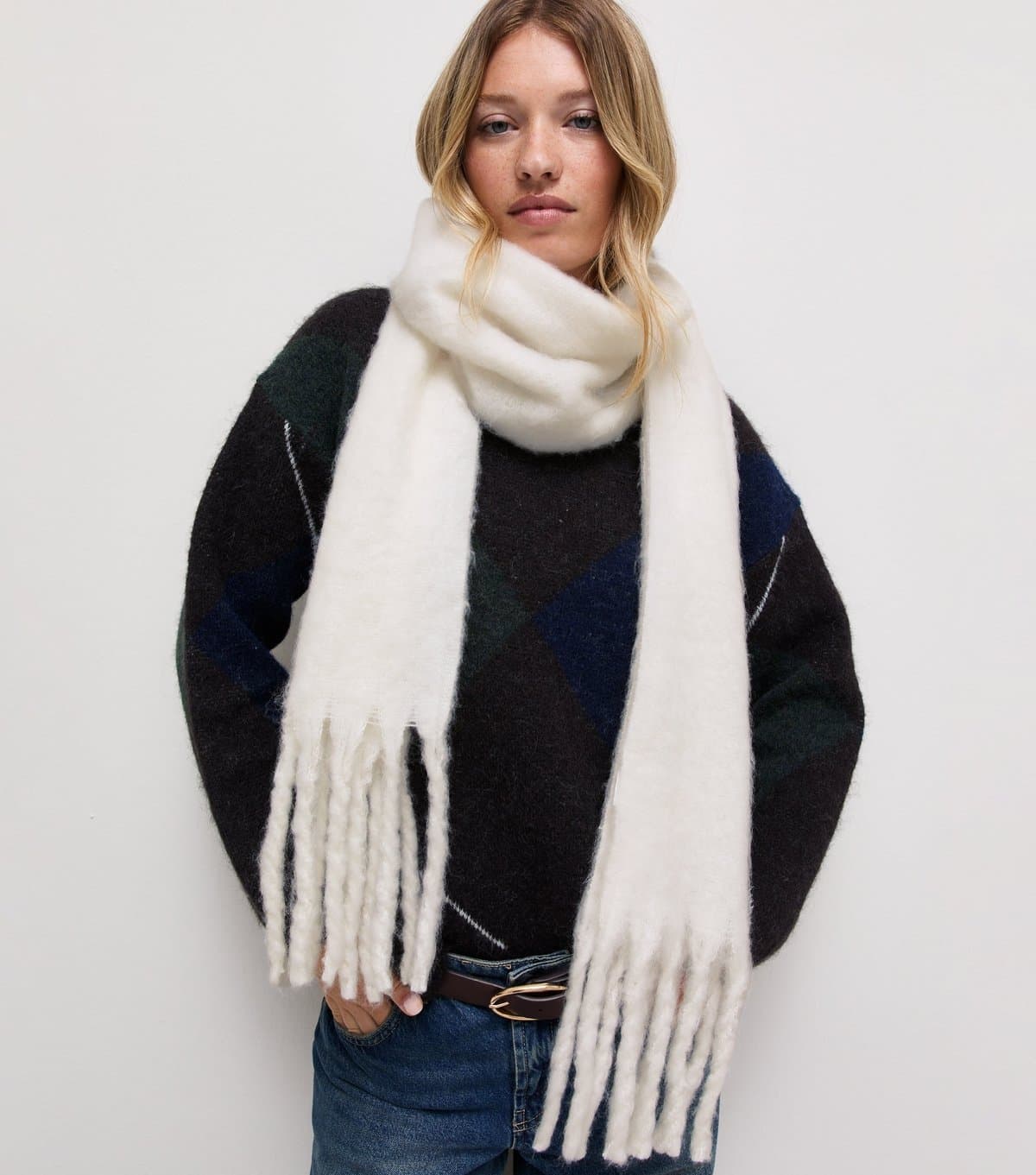 New Look Cream Fringed Trim Knitted Scarf New Look