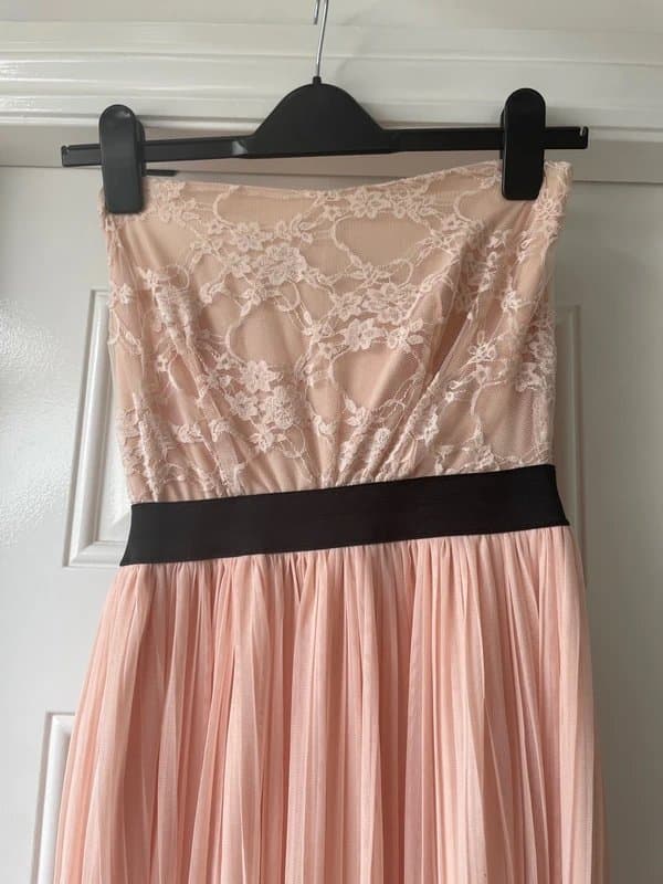 Love Apricot lace strapless maxi dress with tulle skirt