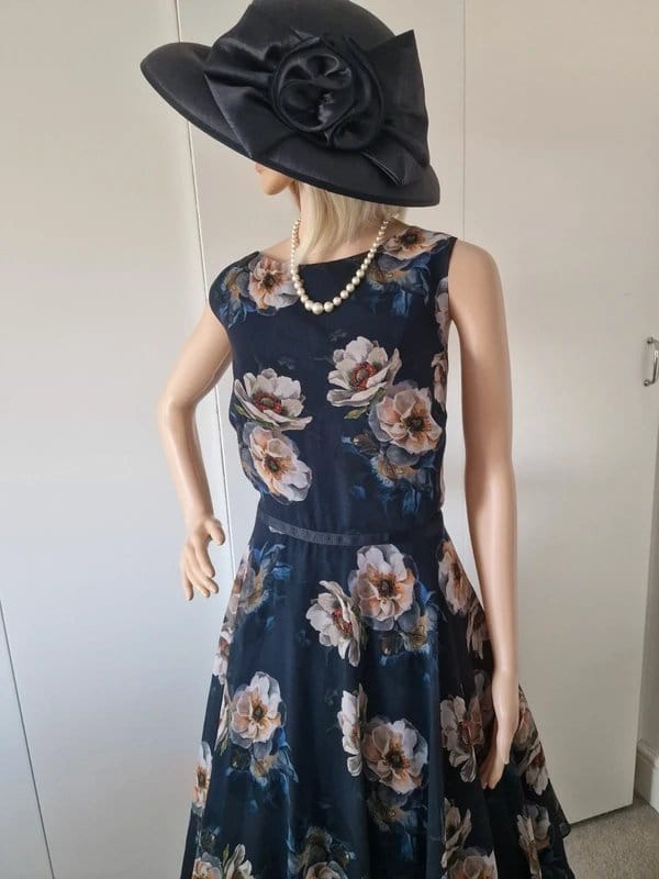Hobbs Hobbs size 18 gorgeous high quality occasion dress worn briefly "as new" - 1