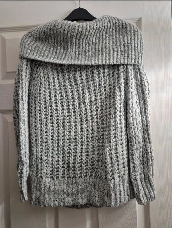 New Look Bardot grey jumper