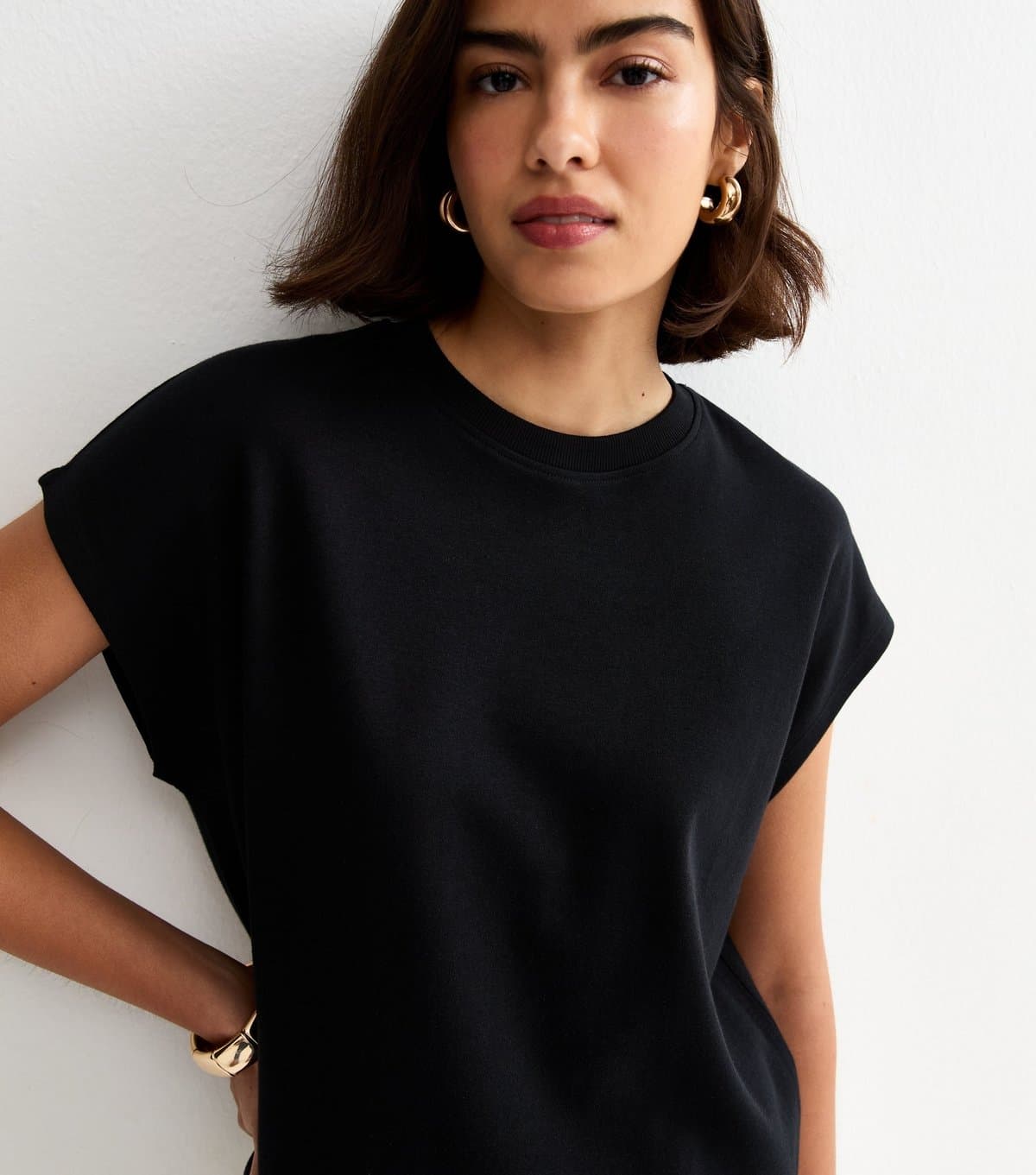 New Look Women's Premium Black Grown On Sleeve Heavyweight Cotton T-Shirt New Look