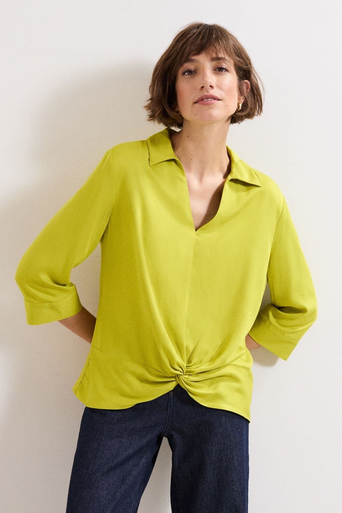 Phase Eight Phase Eight Women's Lime Twist Front Shirt