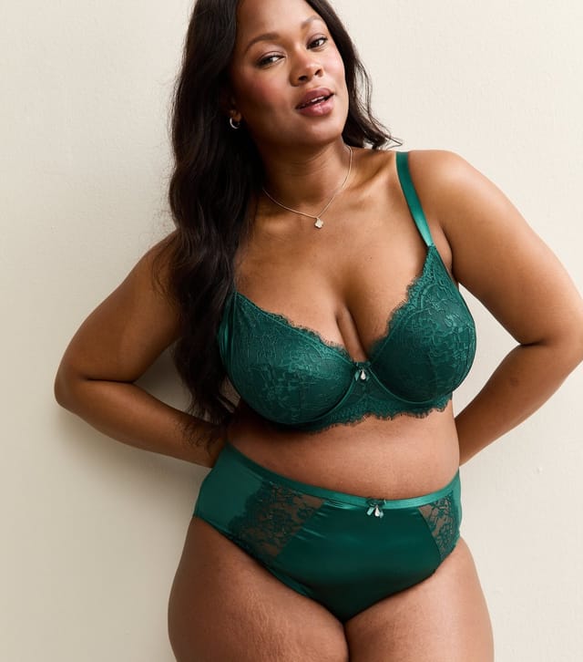 New Look Women's Plus Size Dark Green Eyelash Lace Satin Padded Bra Curves New Look - 3
