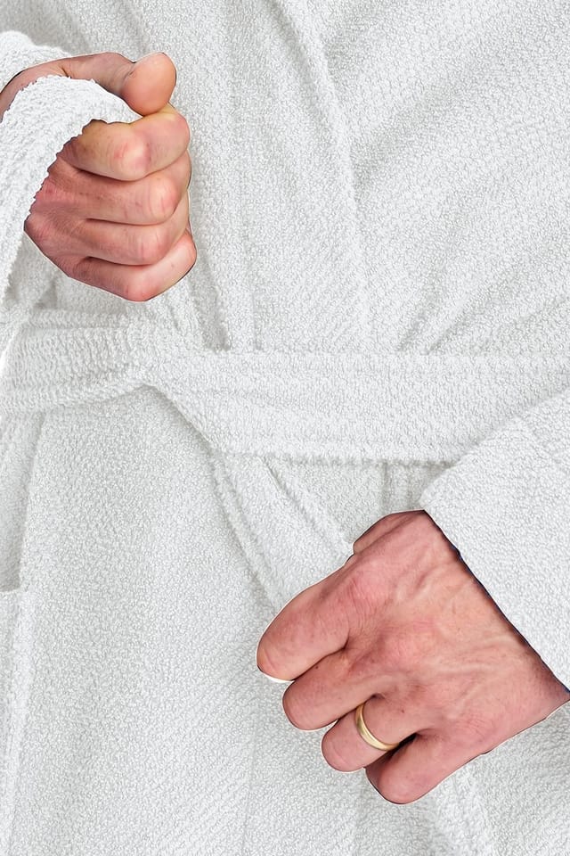 Christy CHRISTY Men's 'Brixton' 100% Cotton Textured Hooded Bath Robe in White - 3