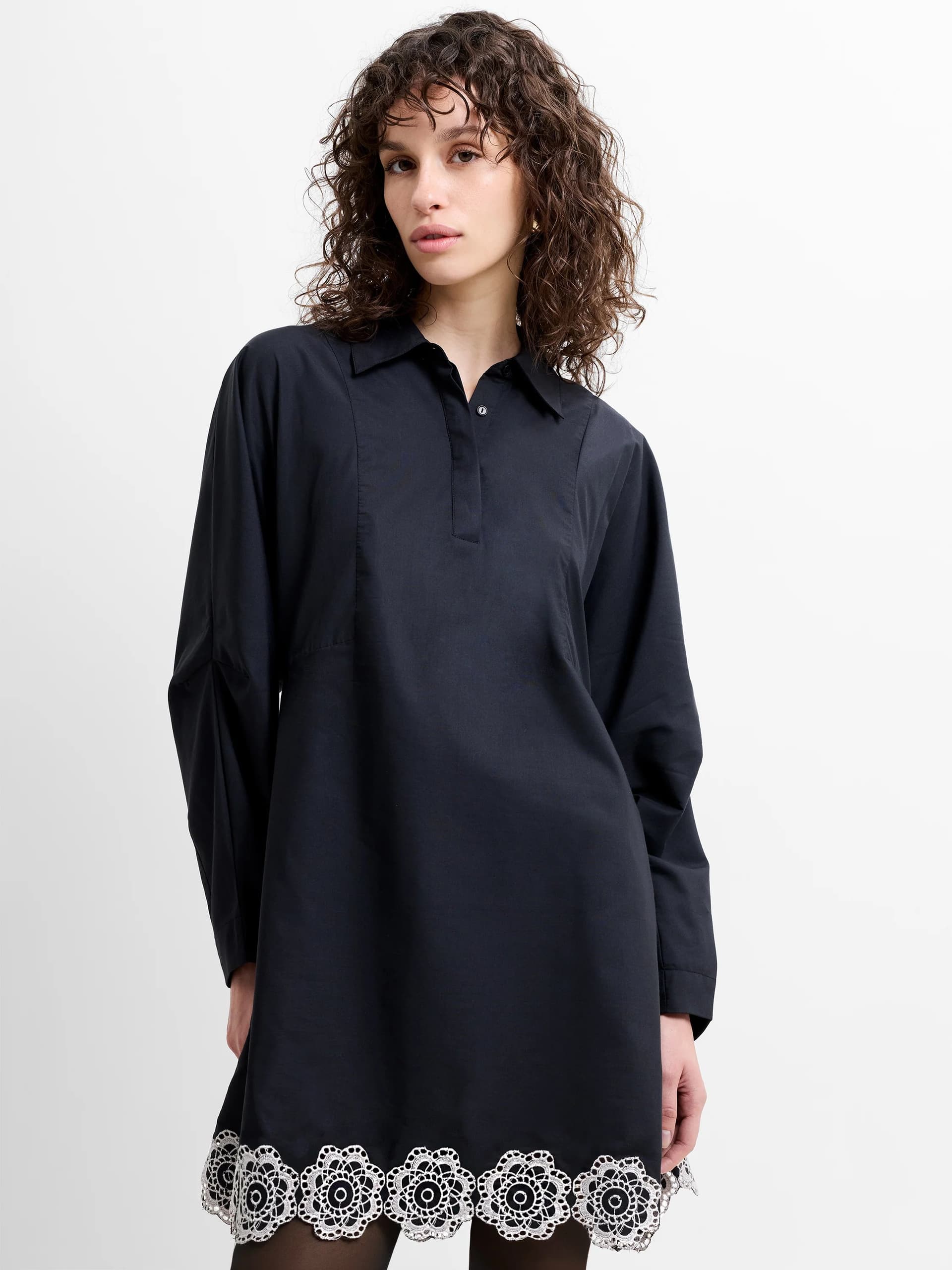 French Connection Era Poplin Monochrome Broderie Hem Mini Dress Black/Porcelain Cream