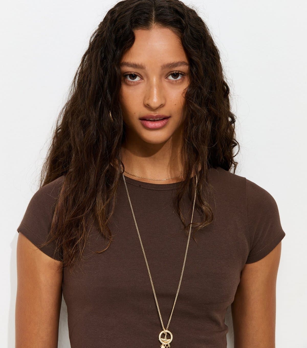 New Look Women's Dark Brown Baby Tee T-Shirt New Look