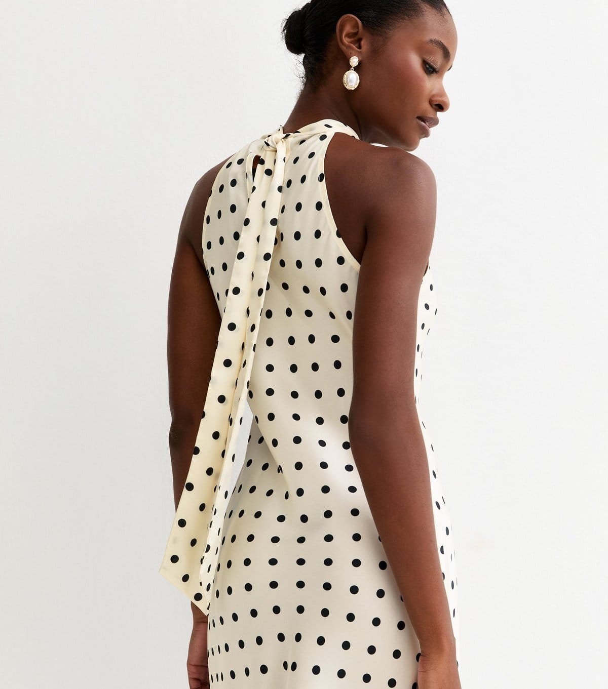 New Look Women's Cream Satin Polka Dot Floral Appliqued Halter Neck Midi Dress New Look - 4