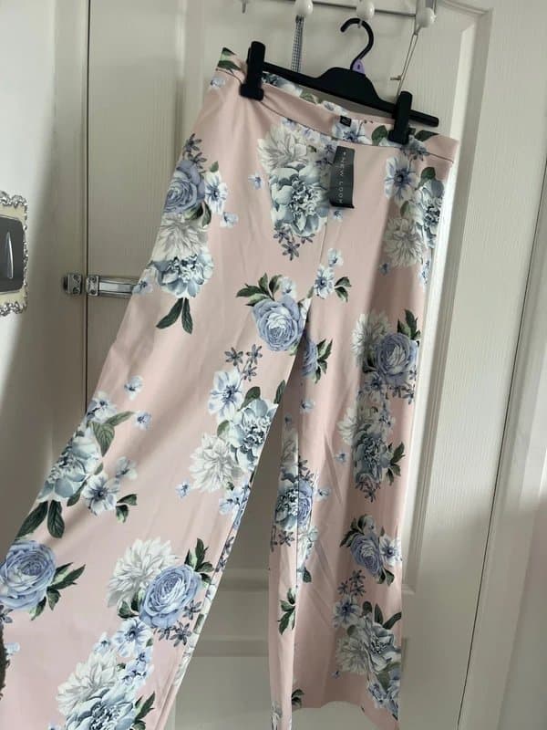 New Look Floral wide leg pants