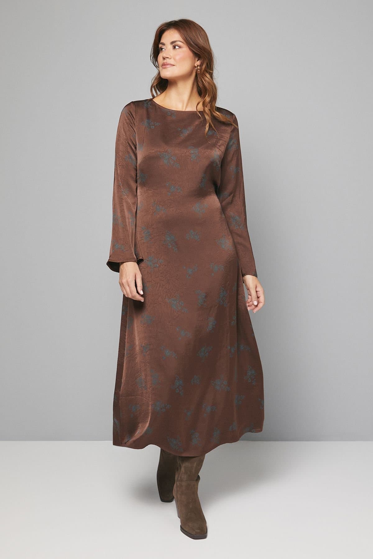 Wallis Wallis Women's Floral Satin Bias Cut Midi Dress in Chocolate