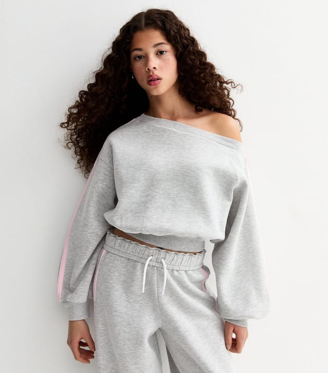 New Look Girls' Grey Off The Shoulder Side Stripe Sweatshirt New Look - 2