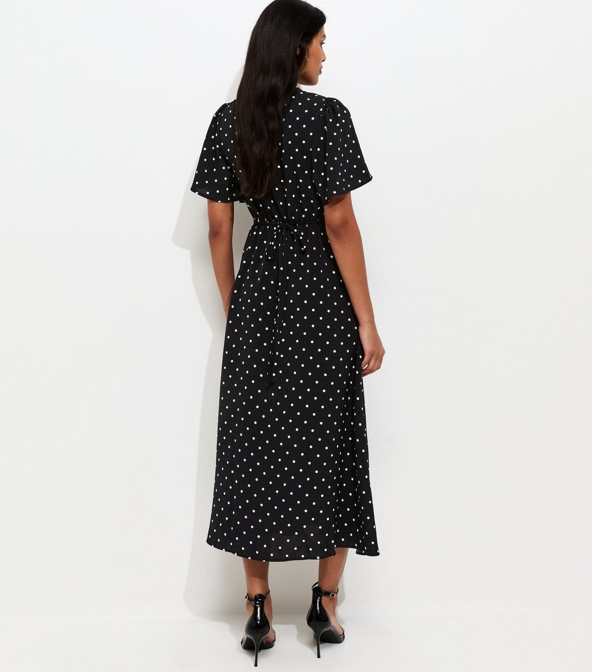 New Look Women's Black Spot Print Lace Trim V-Neck Button Detail Midi Dress New Look - 4