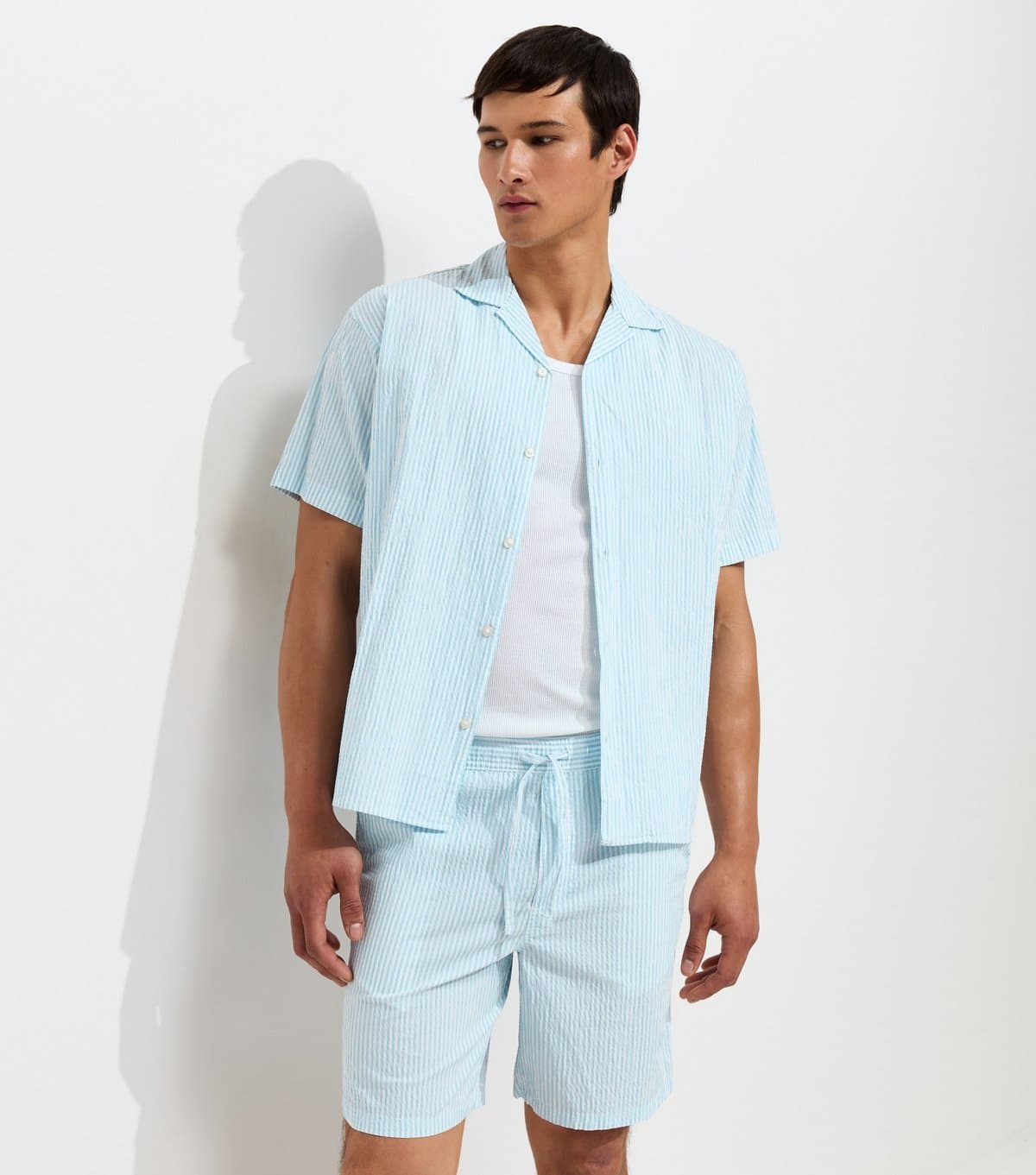 jack & jones Men's Light Blue Seersucker Shorts Jack & Jones New Look