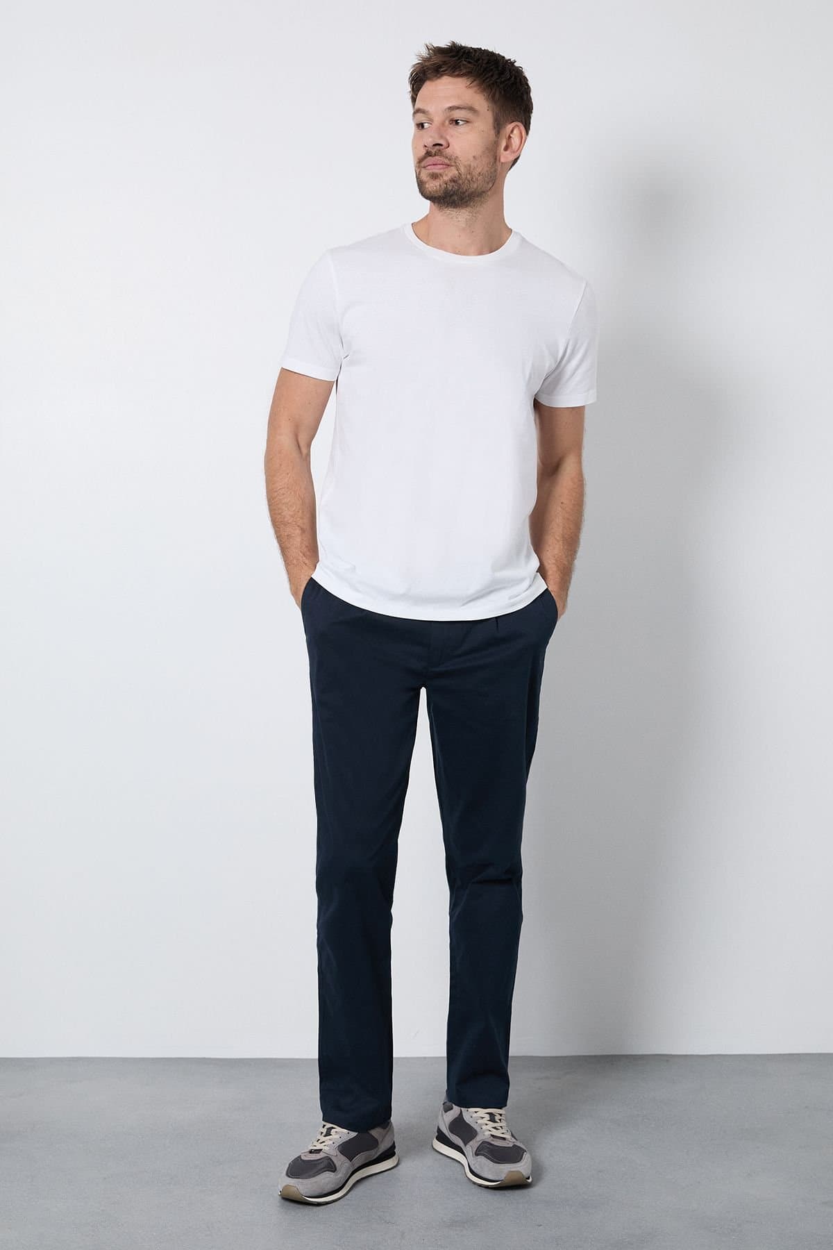 Burton Burton Men's Navy Pleat Front Straight Fit Chino Trousers