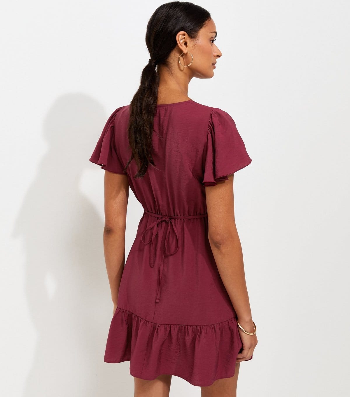 New Look Women's Dark Burgundy Crinkle Texture Lace Trim V Neck Mini Dress New Look - 4