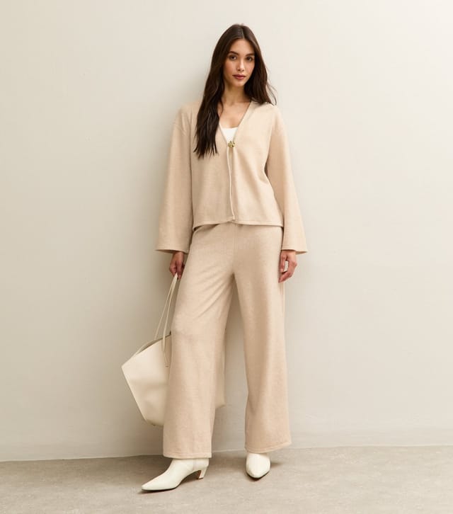 New Look Women's Cream Soft Touch Wide Leg Brushed Trousers New Look - 2