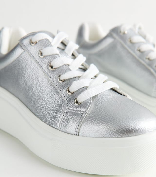 New Look Women's Silver Faux Leather Wedge Trainers New Look - 3