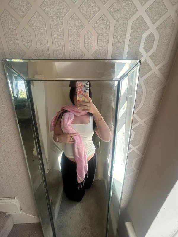 Unknown Slinky satin pink scarf with small tassels 2000s, Y2K