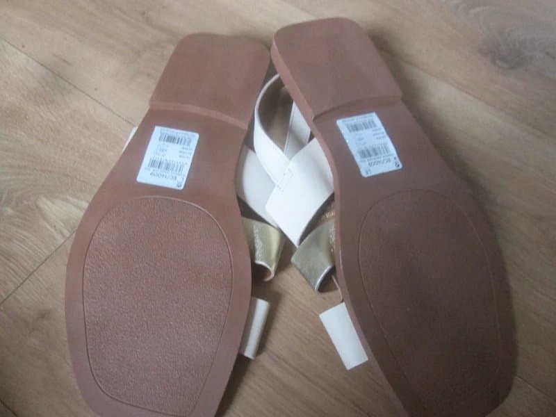 Next Next size 7 Extra Wide flat leather sandals Shoes cream gold Brand new with tags